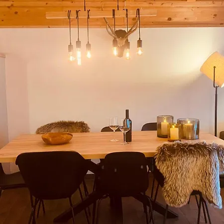 Apartment Emma 4 *